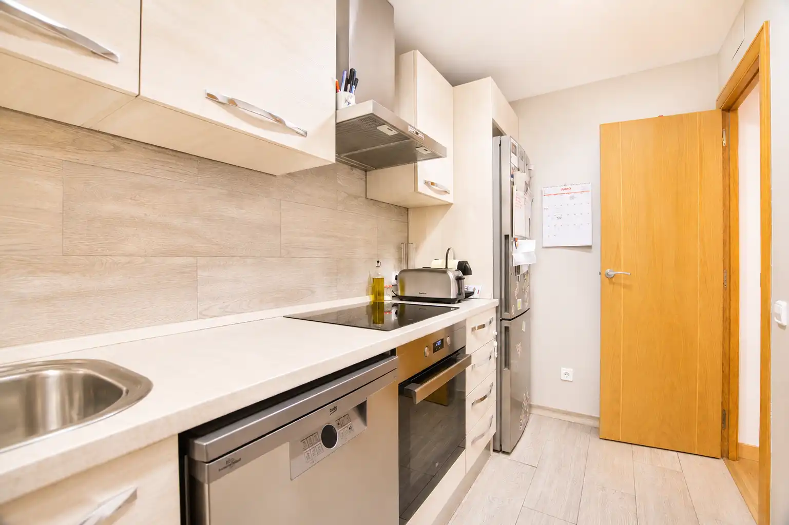 Cocina de Piso en venta en Santa Coloma de Gramenet con Aire acondicionado y Terraza
