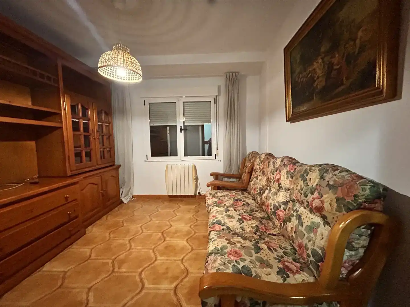 Sala de estar de Piso para compartir en Gijón  con Parquet, Trastero y Amueblado