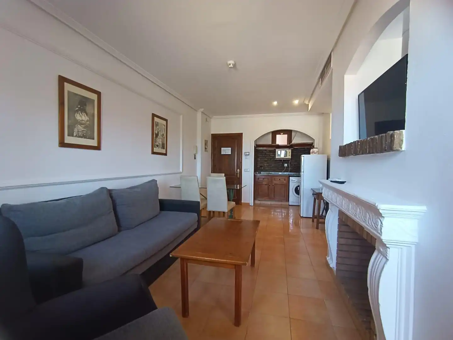 Living room of Study for sale in San Fernando  with Air Conditioner, Terrace and Furnished