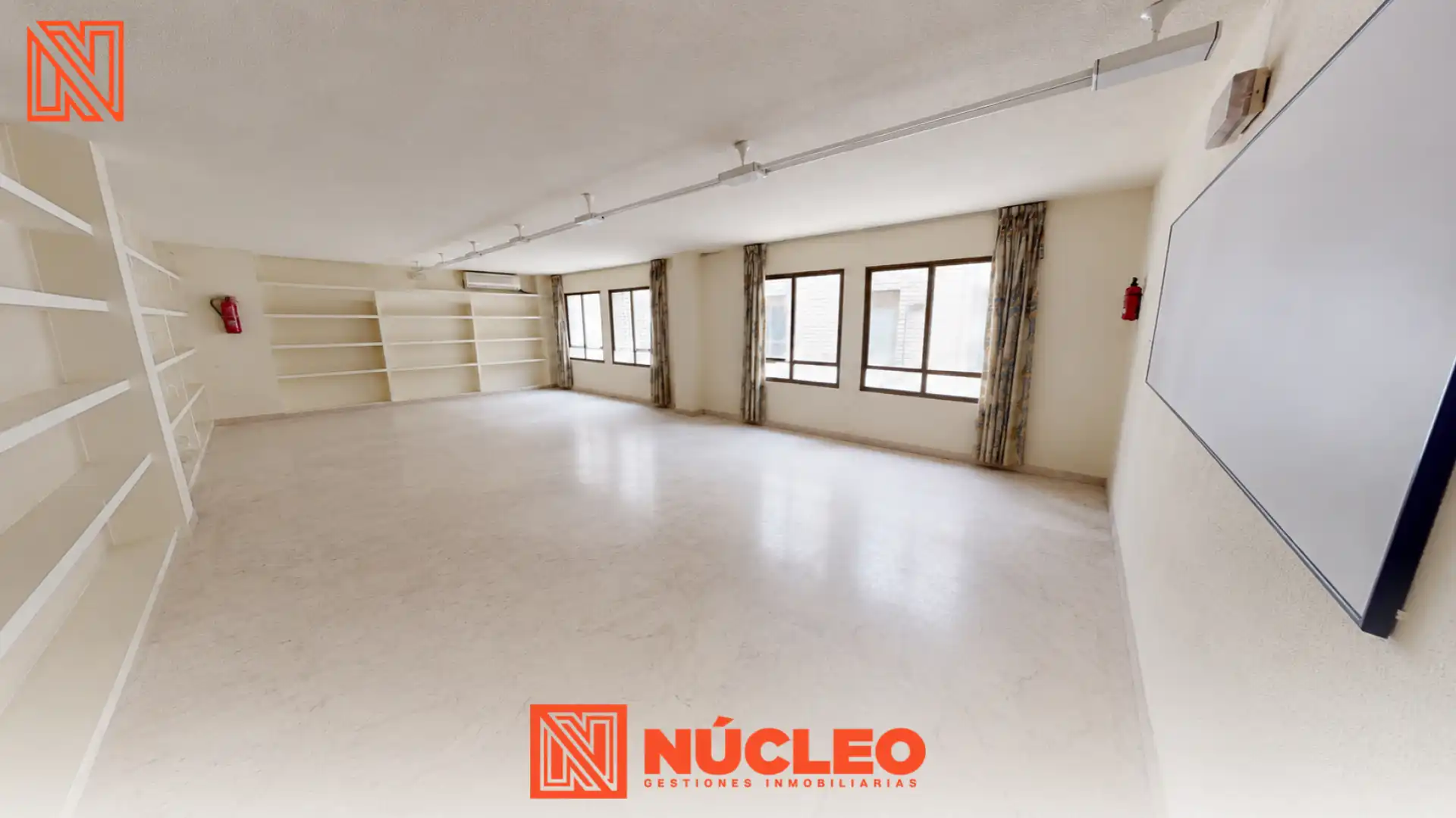 Office space with lift for sale in Carrer Arquitecto Morell