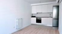 Kitchen of Flat to rent in  Madrid Capital  with Air Conditioner, Heating and Storage room