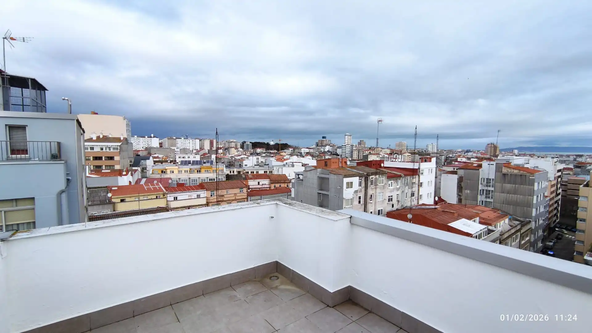 Terrassa de Pis en venda en A Coruña Capital  amb Terrassa, Traster i Forn