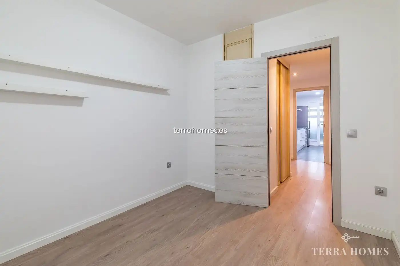 Bedroom of Apartments for sale in Tetuán