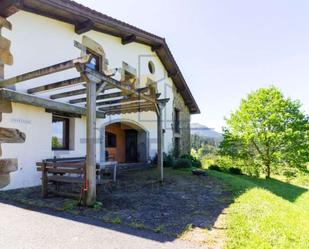 Vista exterior de Finca rústica en venda en Elorrio amb Terrassa i Balcó