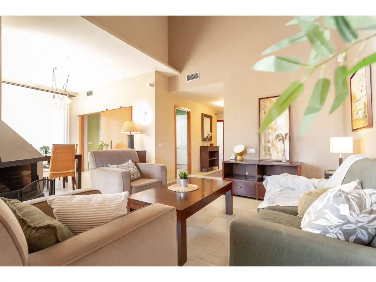 Sala de estar de Casa o chalet en venta en Mont-roig del Camp con Aire acondicionado, Calefacción y Jardín privado