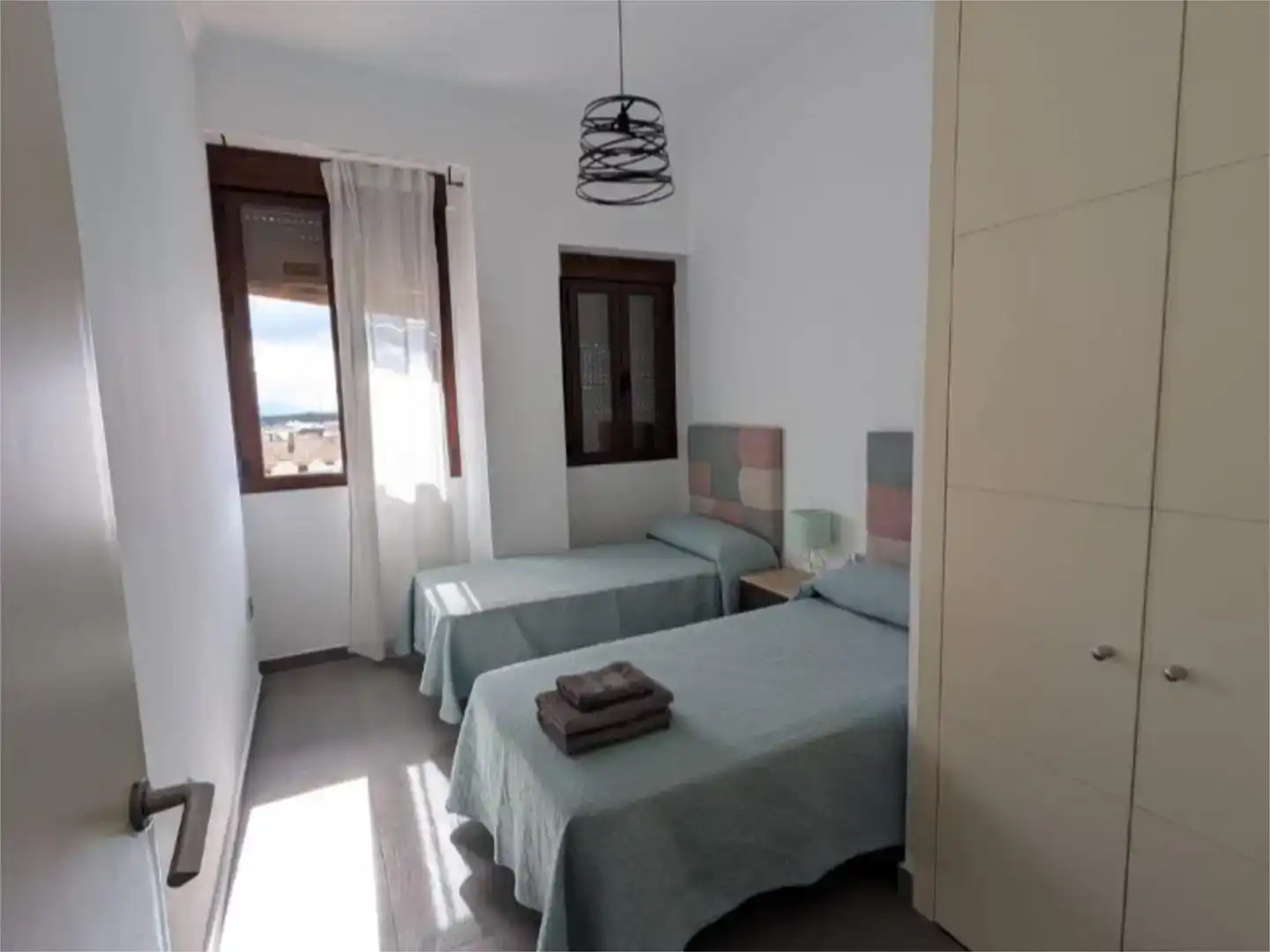 Schlafzimmer von Wohnung zur Miete in Montilla mit Klimaanlage