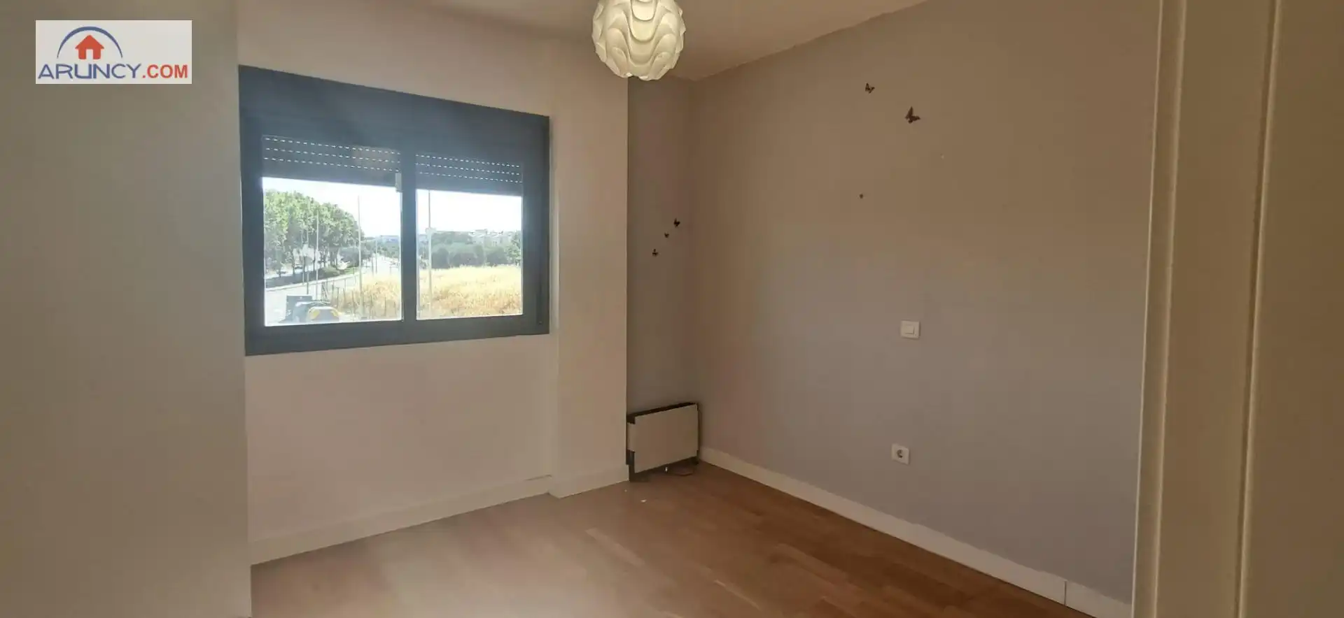 Dormitori de Casa adosada en venda en Espartinas amb Aire condicionat, Calefacció i Jardí privat