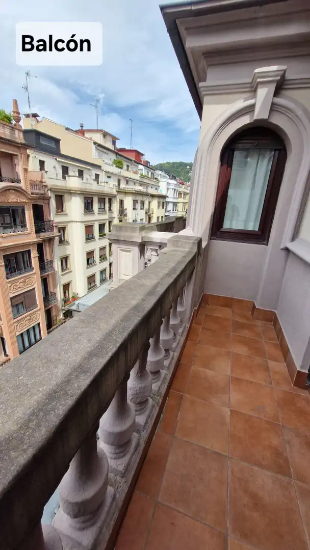 Flat for rent in SECUNDINO ESNAOLA, Gros