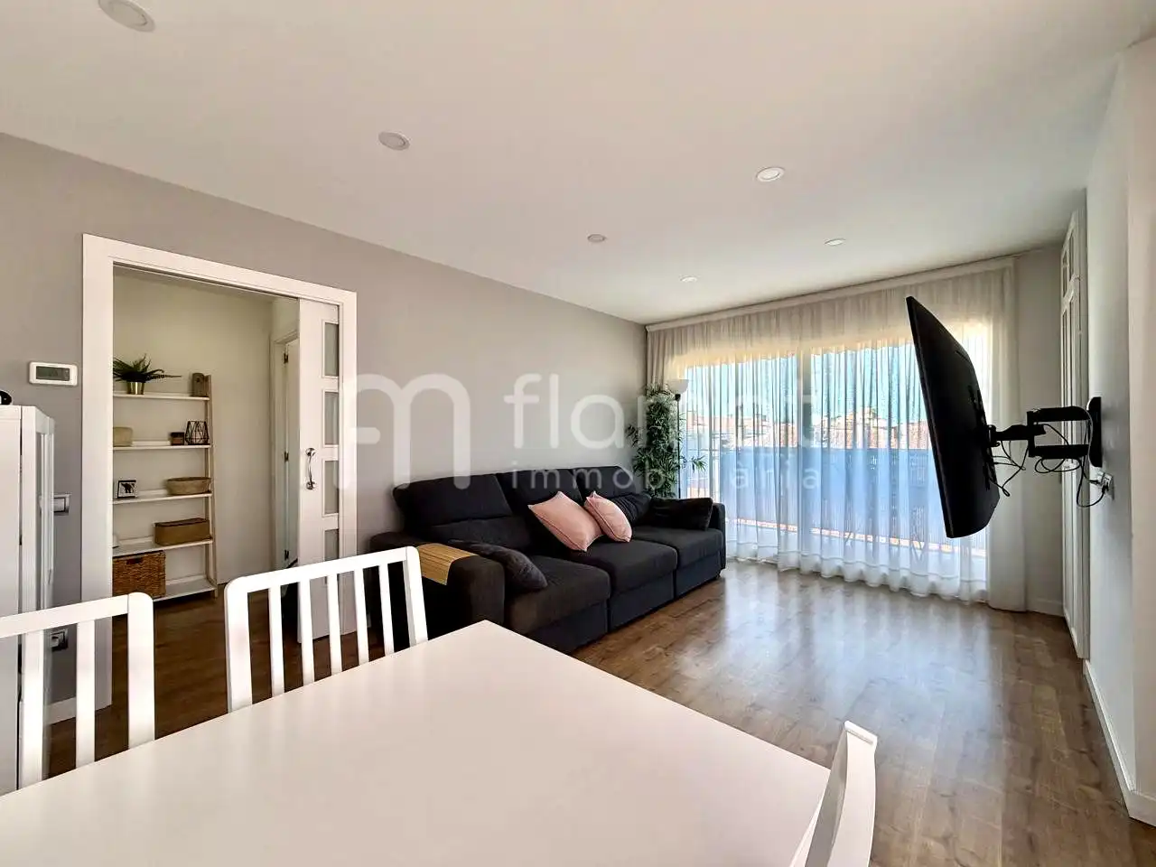 Wohnzimmer von Dachboden zum Verkauf in Malgrat de Mar mit Klimaanlage und Terrasse