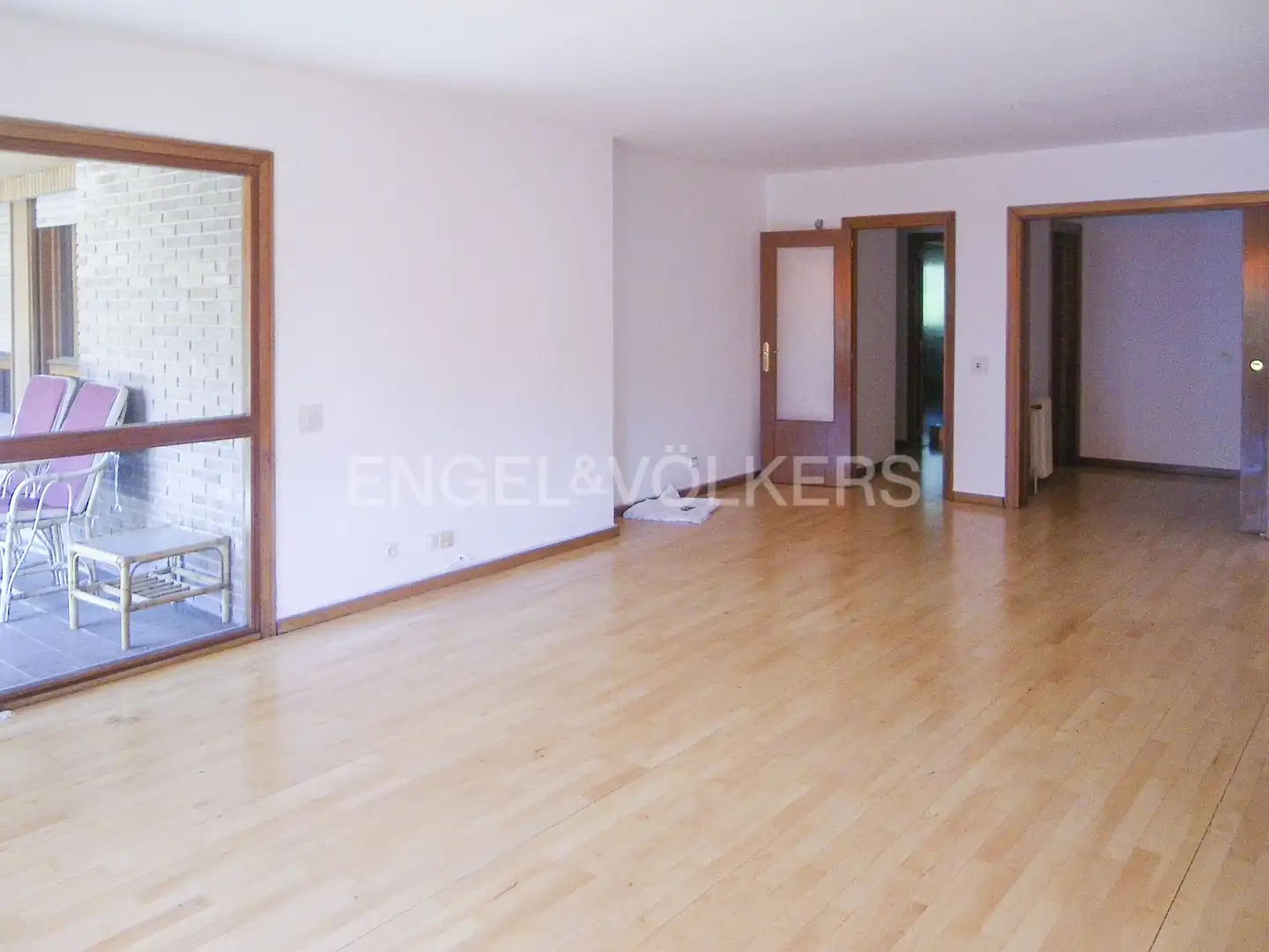 Sala de estar de Piso de alquiler en Las Rozas de Madrid con Aire acondicionado, Calefacción y Jardín privado