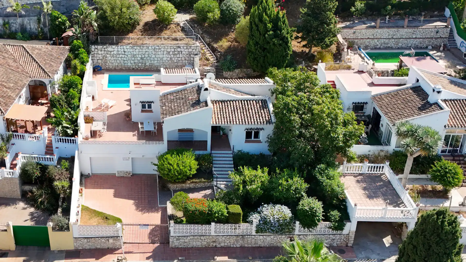 Vista exterior de Casa o chalet en venta en Mijas con Aire acondicionado, Calefacción y Jardín privado