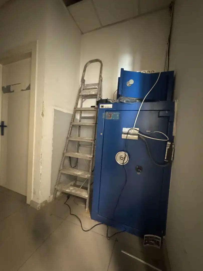 Commercial properties for sale in Maracena  with Air Conditioner
