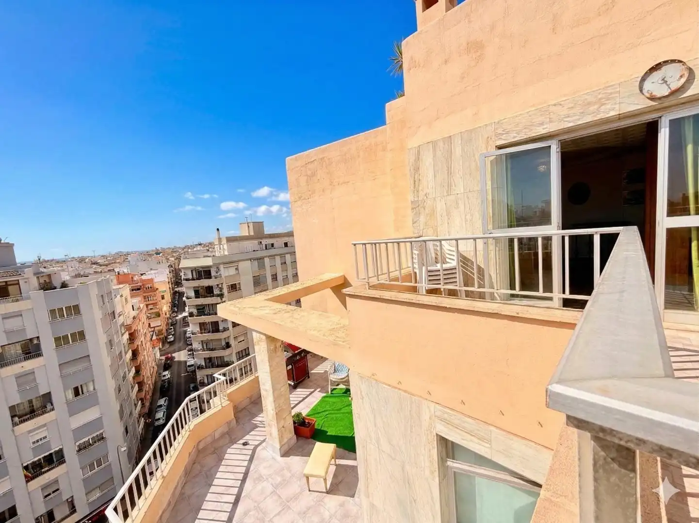 Vista exterior de Àtic en venda en  Palma de Mallorca amb Terrassa i Balcó