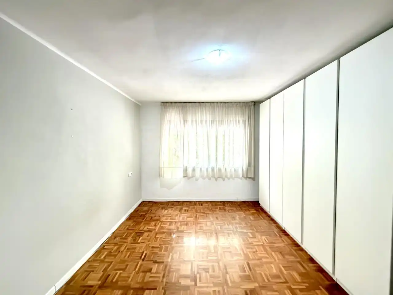 Dormitori de Pis en venda en Mataró amb Aire condicionat