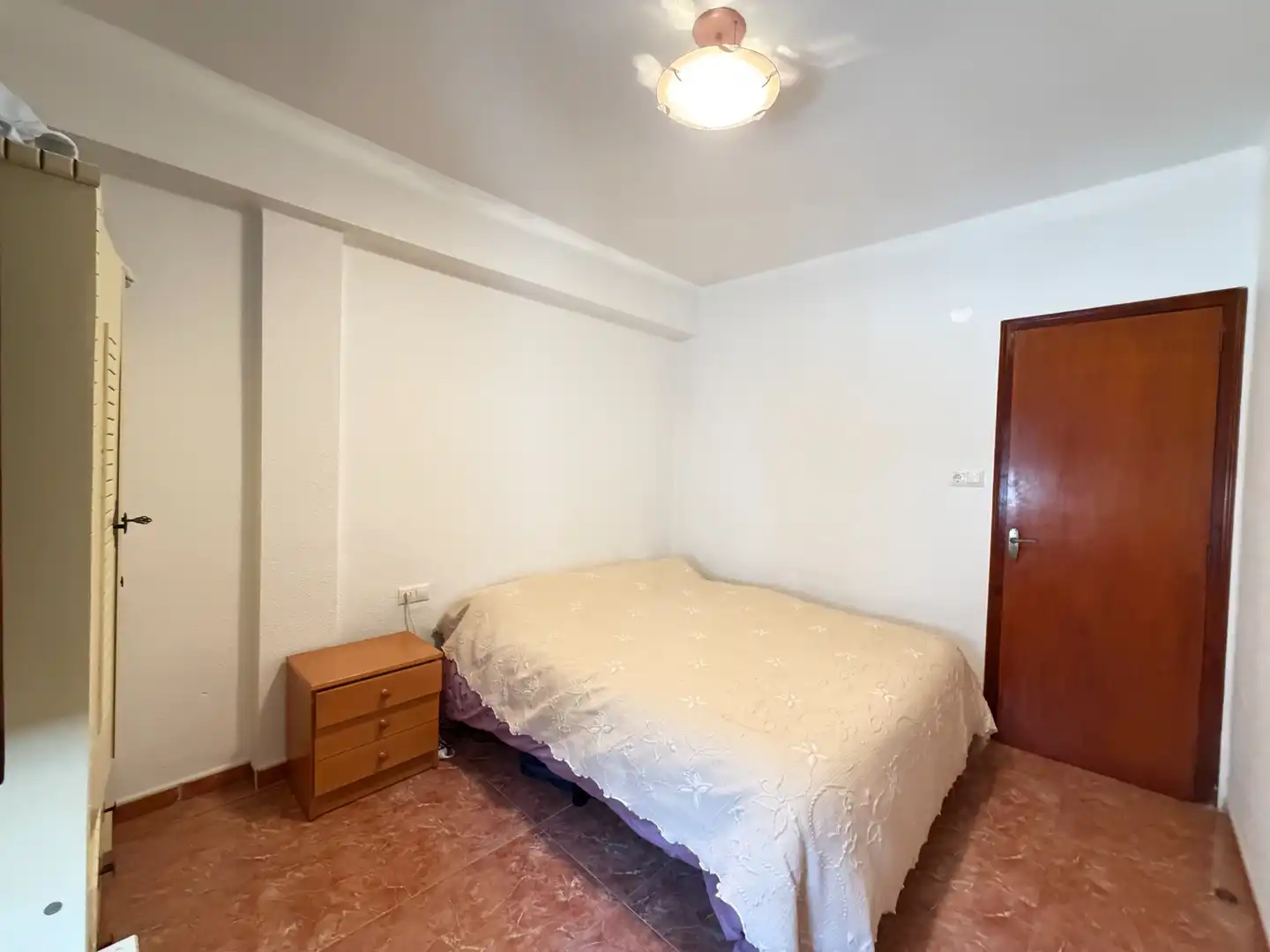 Habitación de Piso en venta en Carlet con Terraza, Trastero y Amueblado