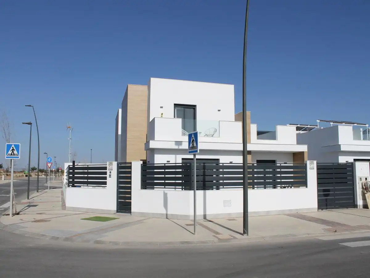 Vista exterior de Casa o xalet en venda en Torre-Pacheco amb Piscina