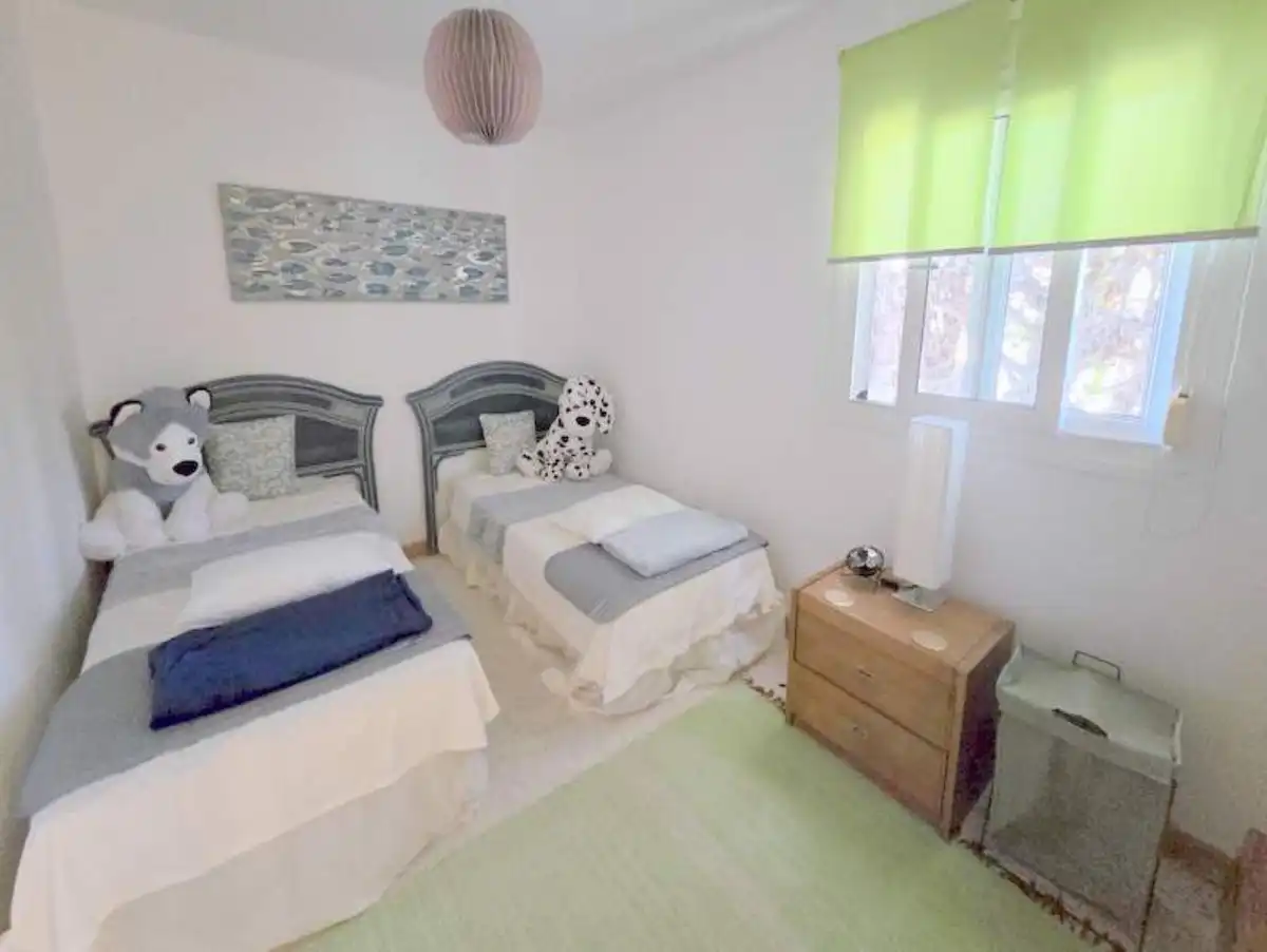 Dormitori de Casa o xalet en venda en Manilva amb Aire condicionat