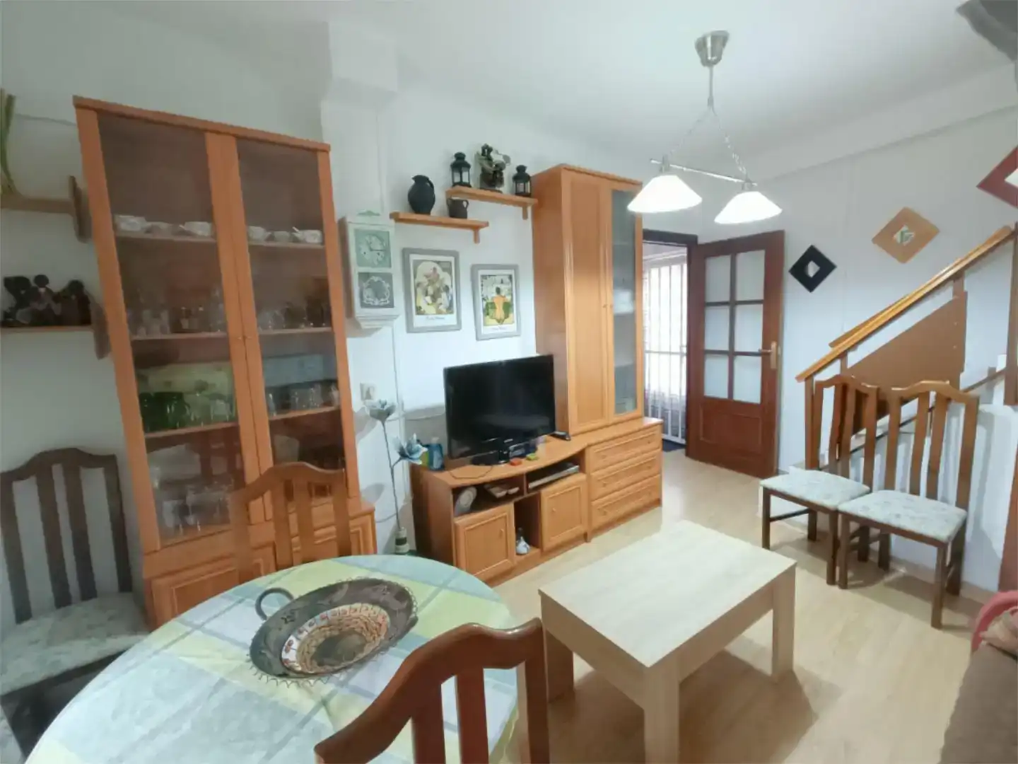 Sala d'estar de Pis en venda en Arenas de San Juan  amb Aire condicionat i Moblat