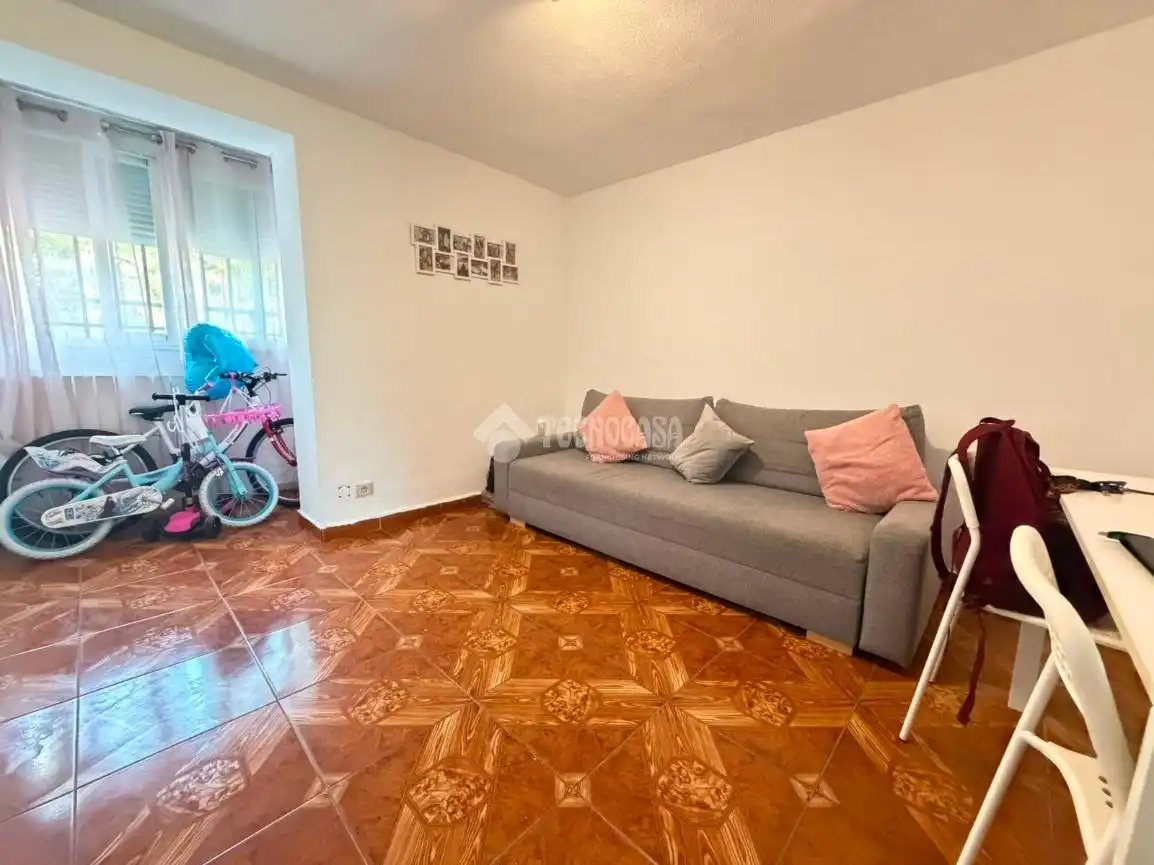 Sala de estar de Piso en venta en Madrid