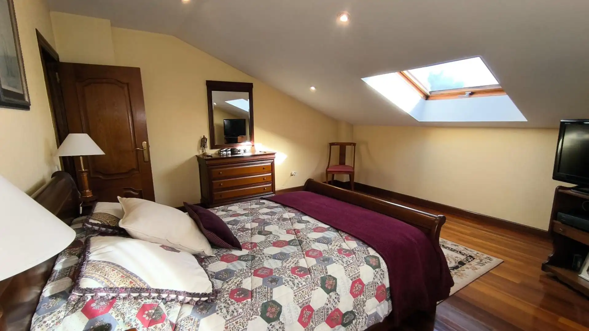 Habitación de Casa o chalet en venta en Santander con Calefacción, Jardín privado y Terraza