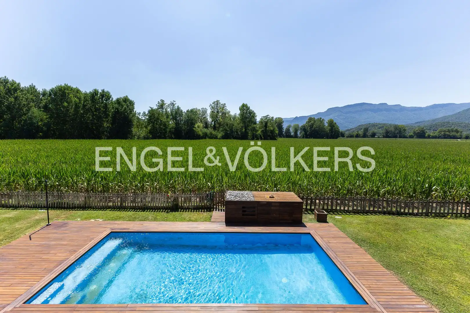 Haus oder Chalet zum Verkauf in La Vall d'en Bas mit Heizung und Privatgarten
