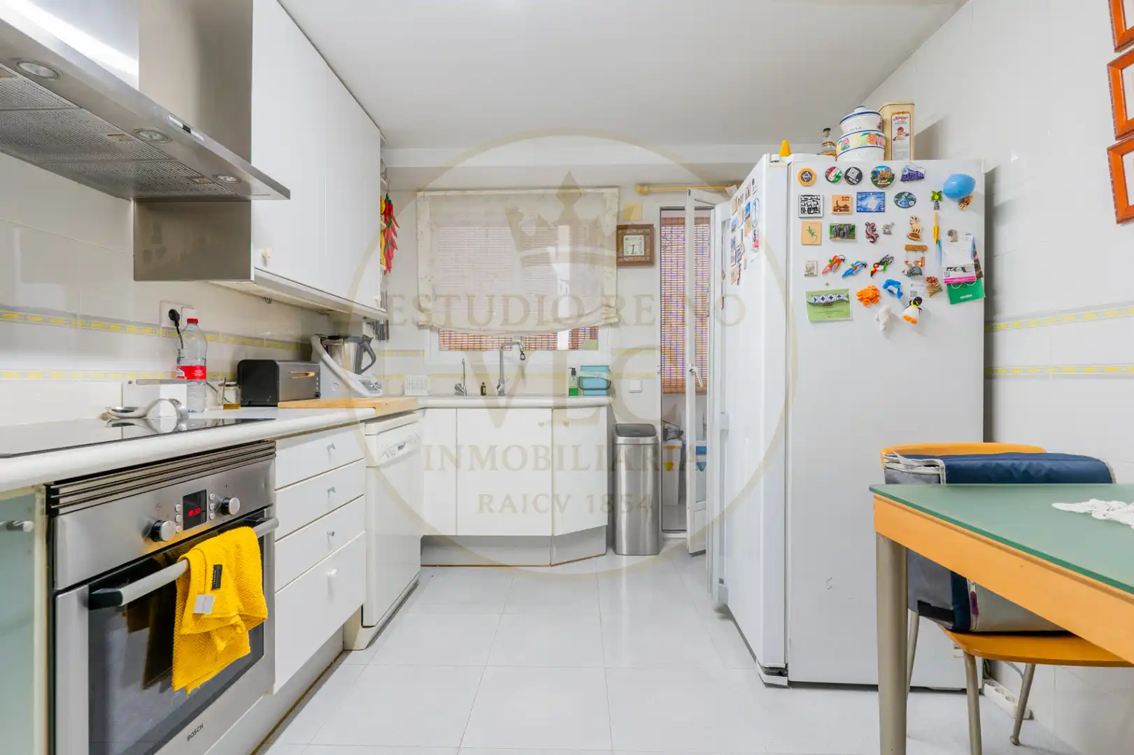 Cuina de Apartament en venda en Valencia amb Aire condicionat, Calefacció i Parquet