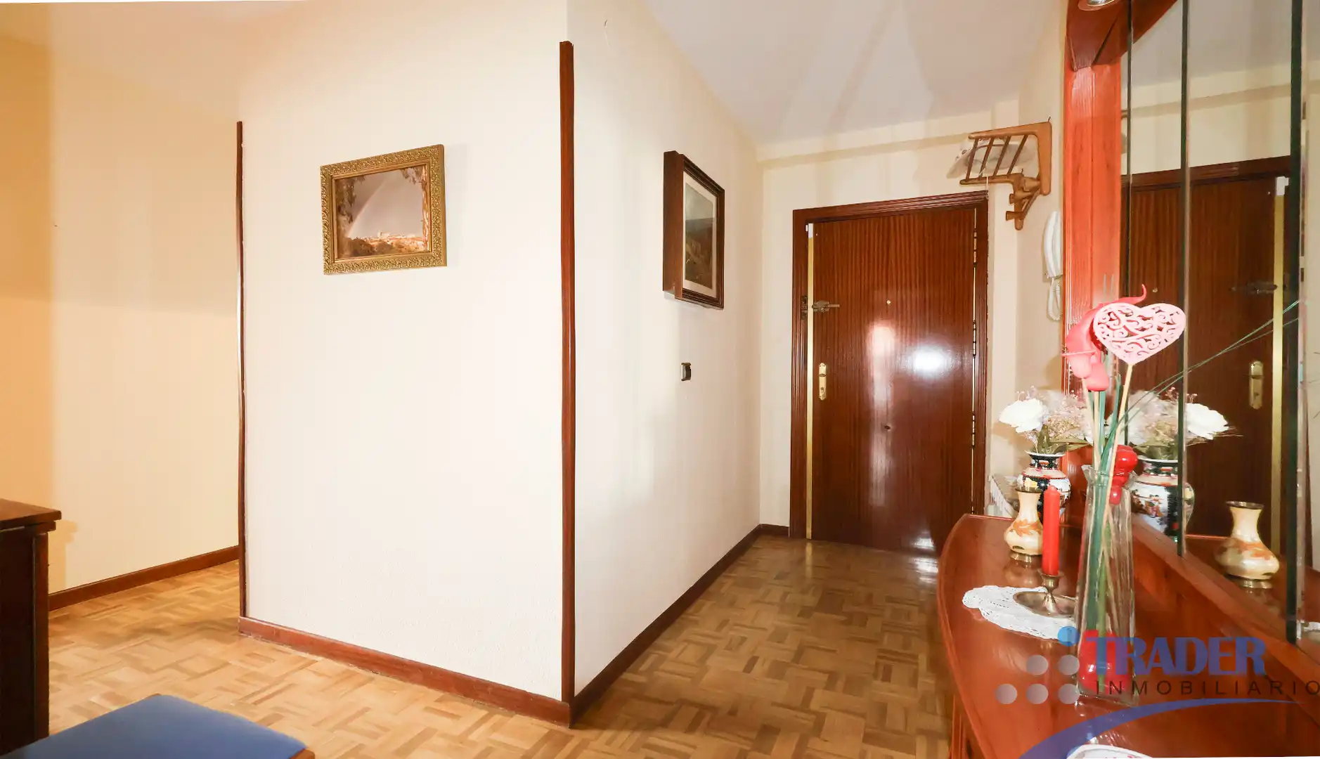 Appartamento con terrazza in vendita a Calle de Simón Hernández, imagen 2