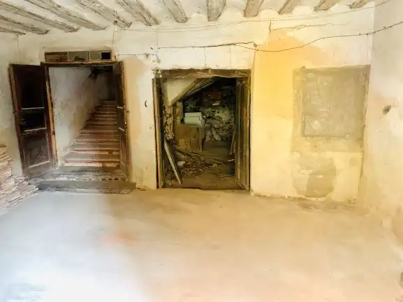 Semi-detached house for sale in C/ Ramón y Cajal, imagen 3
