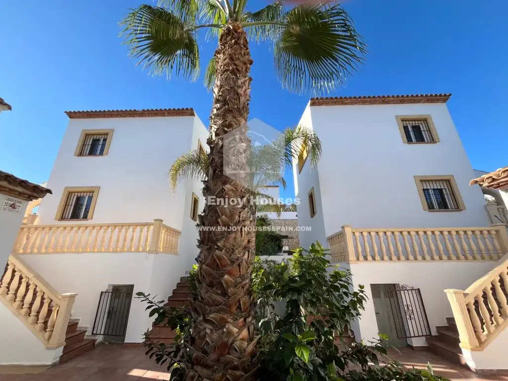 Houses for sale in La Granadella - Costa Nova