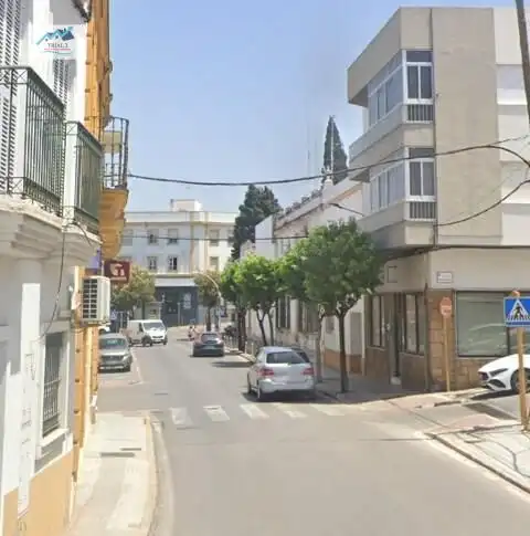 Casa en venda a Calle BAILEN