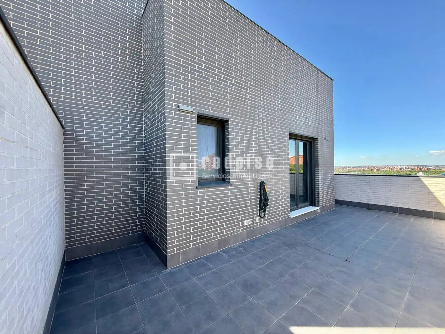 Terrasse von Dachboden zur Miete in Madrid mit Heizung, Terrasse und Abstellraum