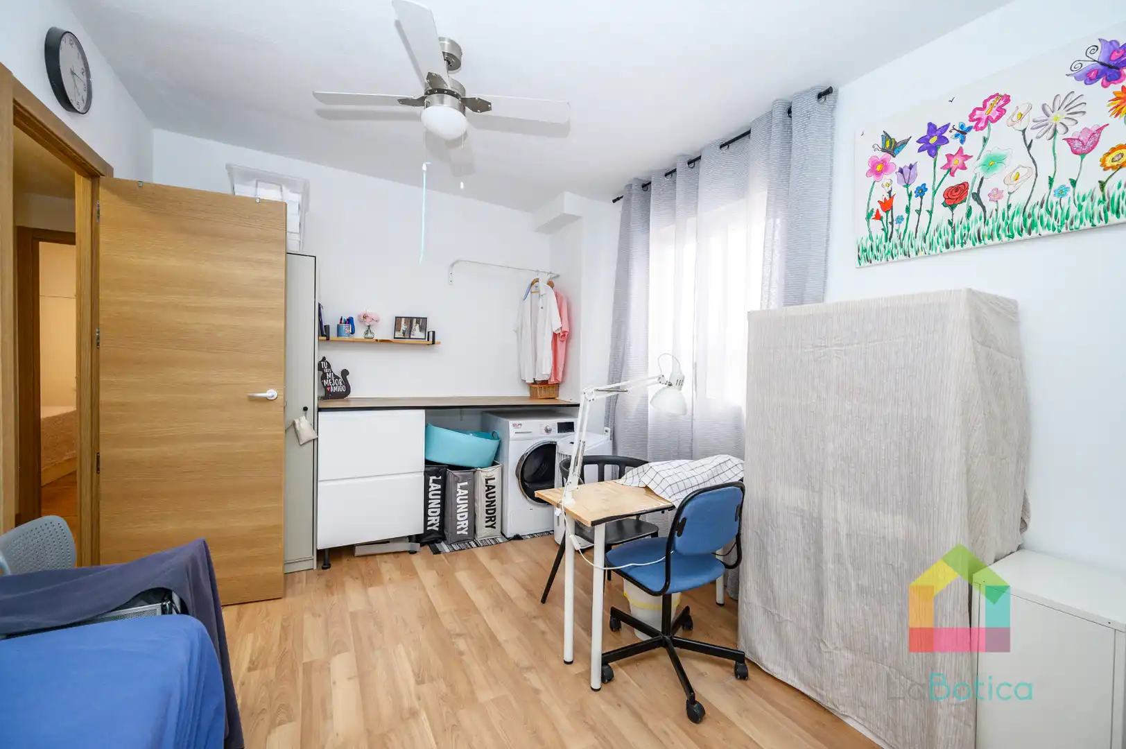 Bedroom of Flat for sale in Gerindote  with Air Conditioner, Heating and Oven