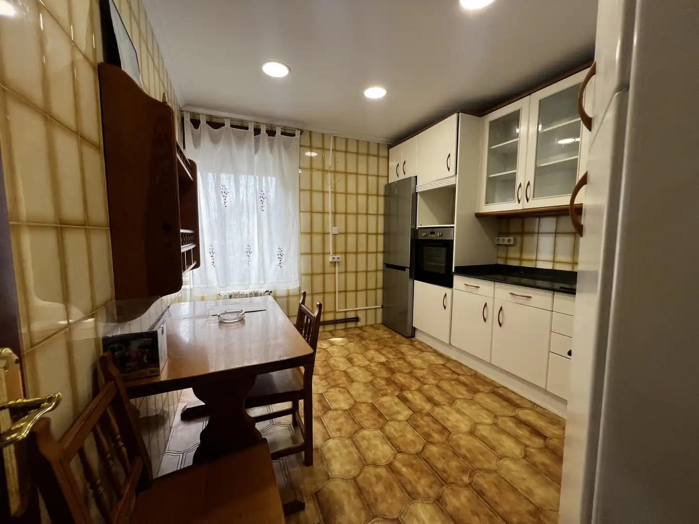 Kitchen of Detached homes for sale in Torrelavega   with Heating, Private garden and Parquet flooring