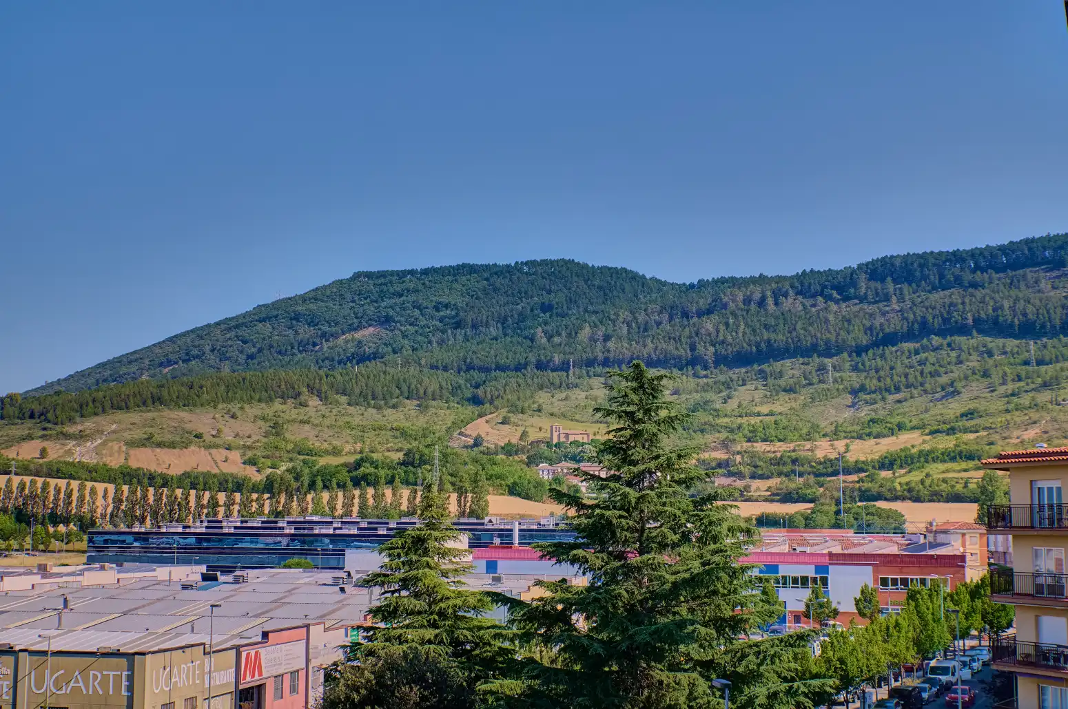 Vista exterior de Piso en venta en Ansoáin / Antsoain con Calefacción, Parquet y Trastero