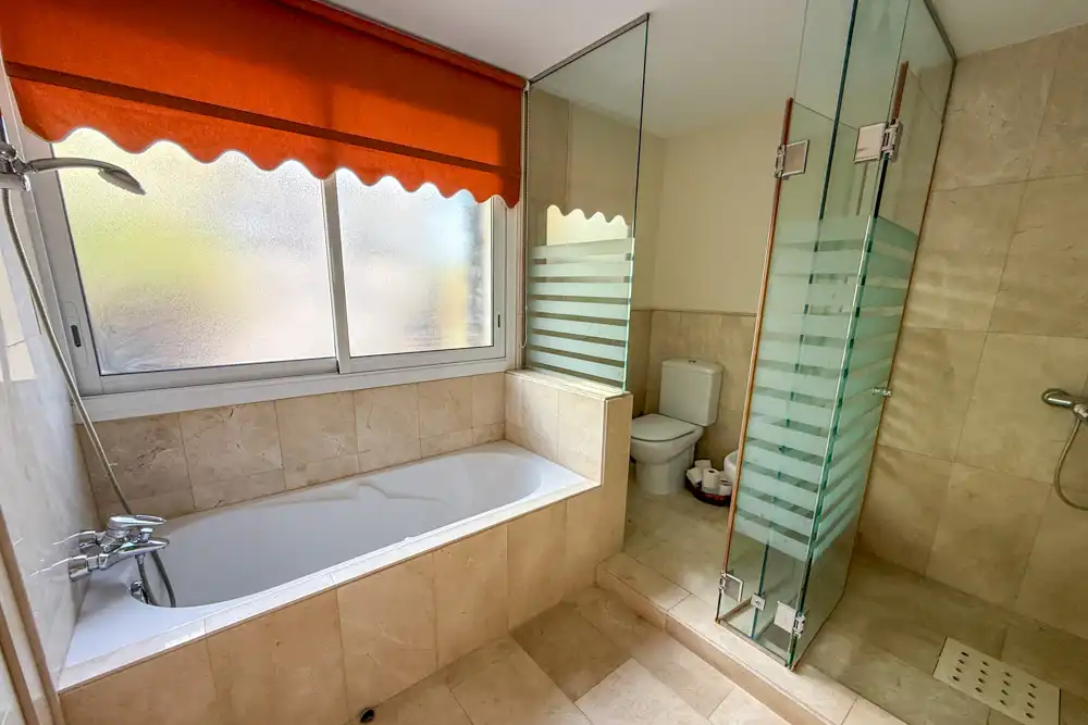 Bathroom of Houses for sale in San Sebastián de la Gomera  with Terrace and Furnished