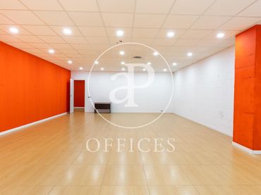 Ufficio con ascensore in vendita a Av. Corts Catalanes