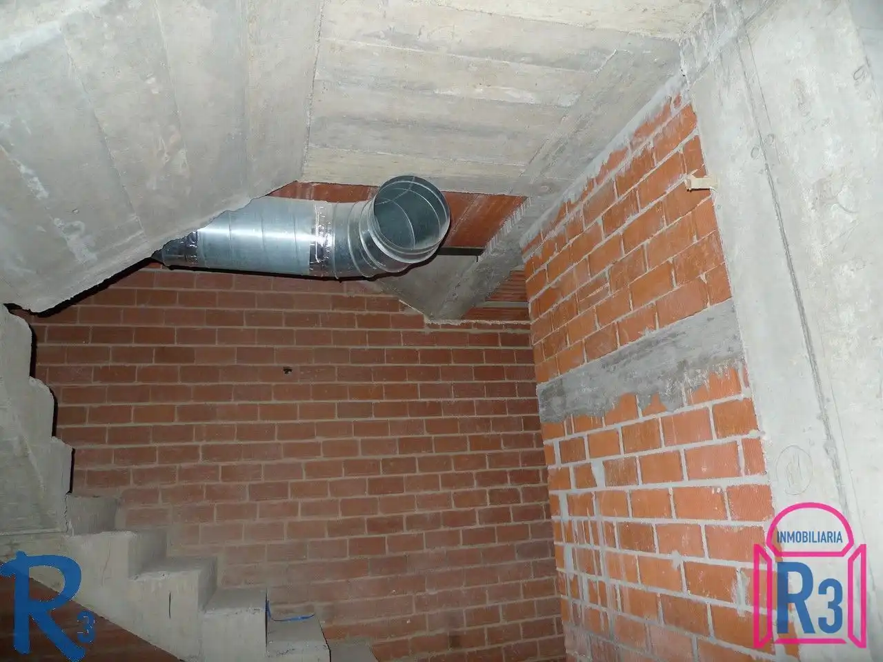 Local comercial en venda a Casco Antiguo, imagen 4