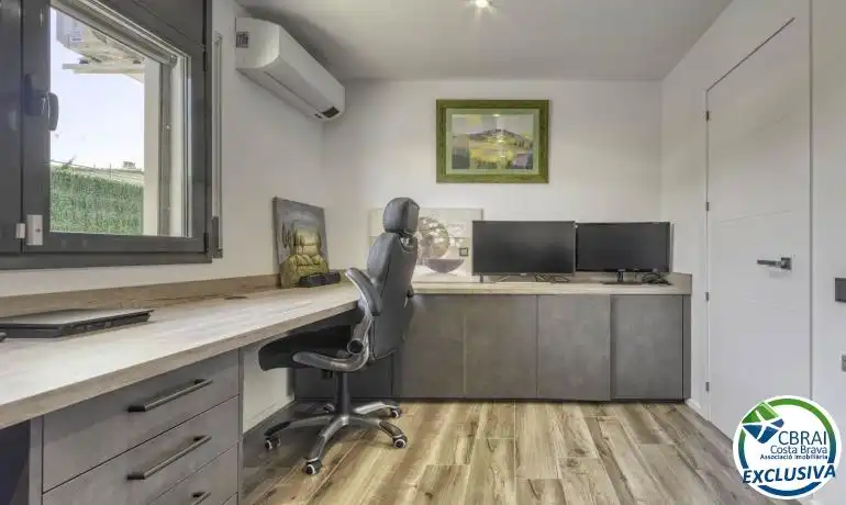 Villa mit Pool zum Verkauf in Carrer Canigó, imagen 25