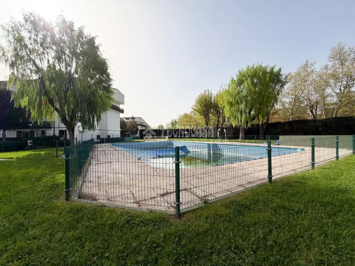Swimming pool of Flat for sale in Collado Villalba  with Swimming Pool and Community pool