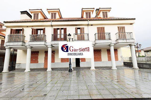 Local comercial en Venta en Venturada Pueblo