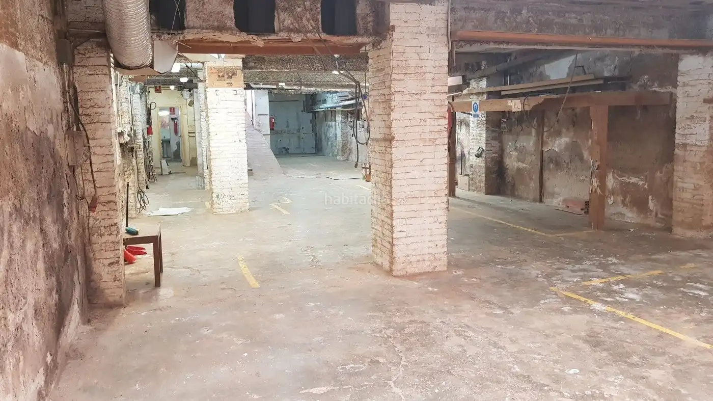 Local comercial de lloguer a Carrer de Tarragona 14, imagen 5