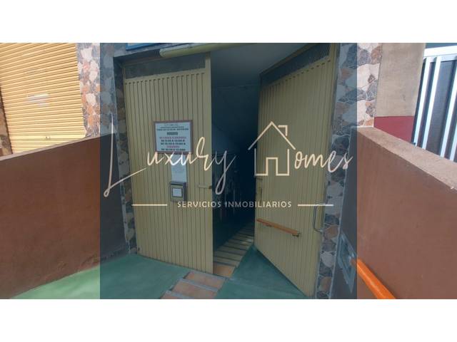 Local comercial en Alquiler en Los Gladiolos