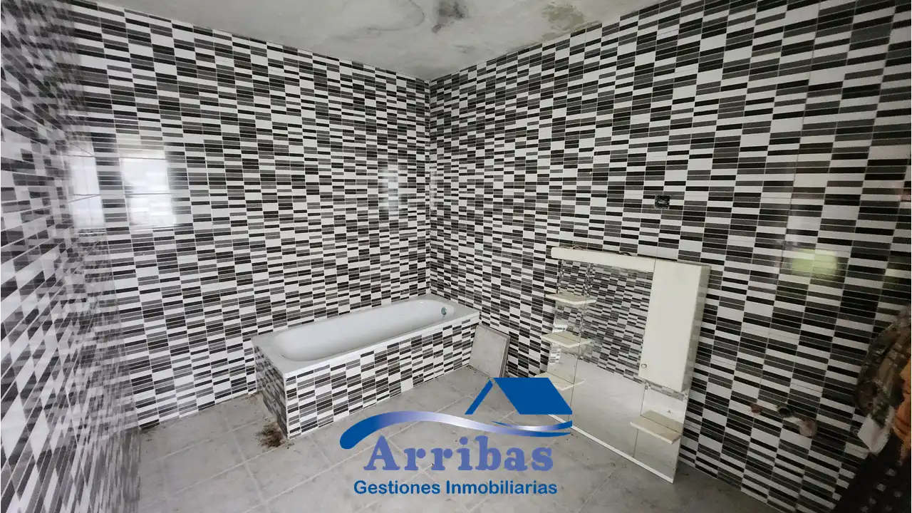 Bathroom of Country homes for sale in Escalona