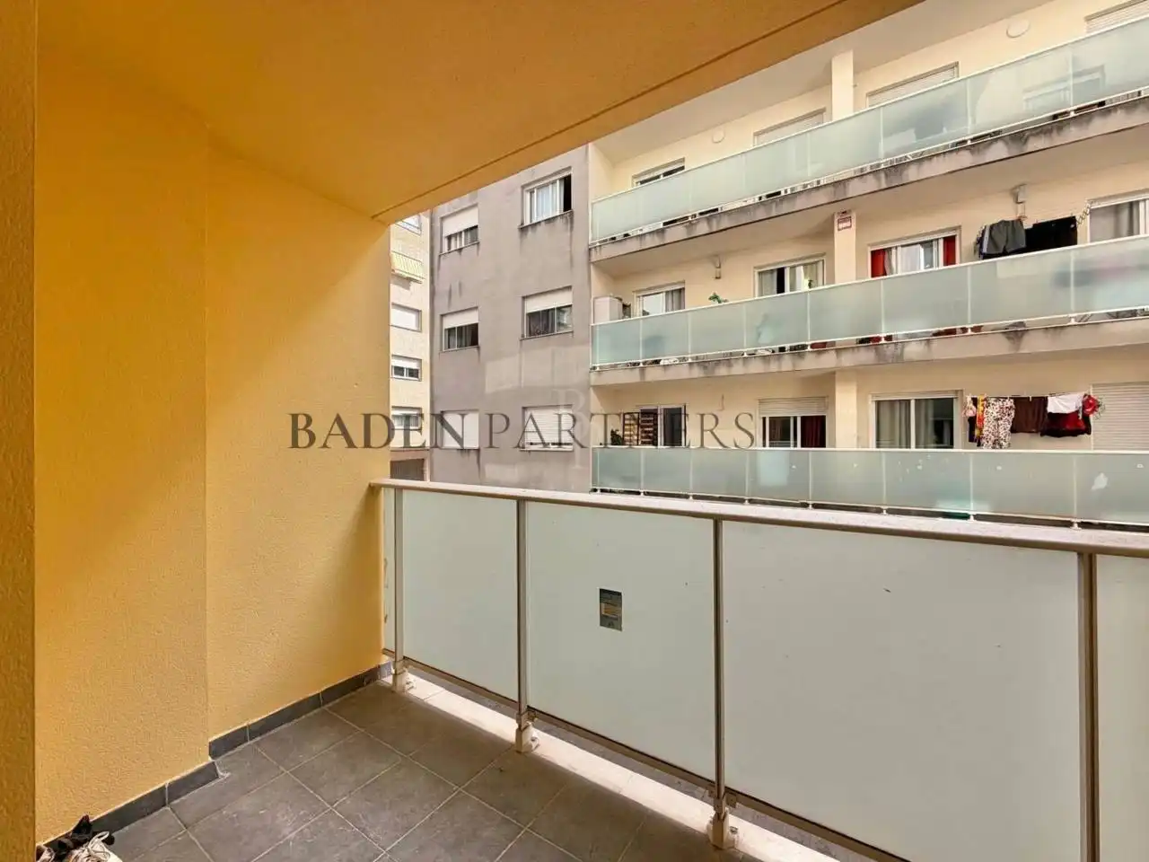 Piso con terraza en venta en Avenida Madrid, imagen 2