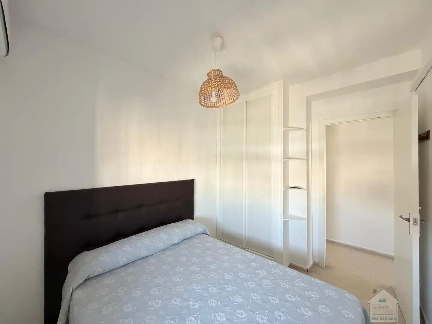 Schlafzimmer von Wohnung zur Miete in Nervión