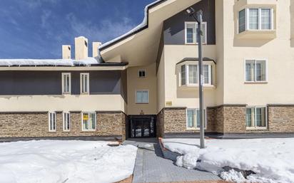 Außenansicht von Wohnung zum verkauf in Sierra Nevada mit Heizung