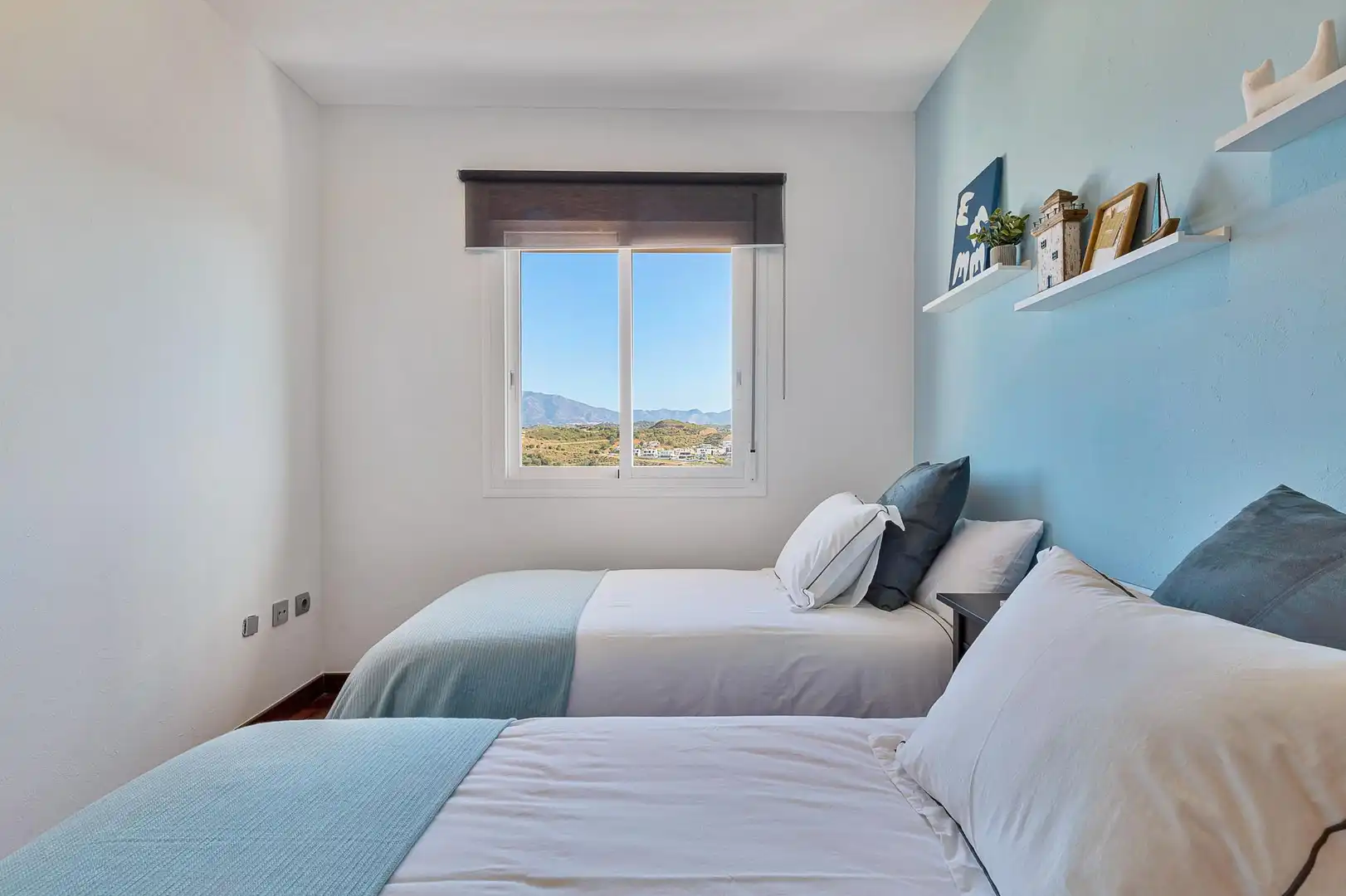 Habitación de Ático en venta en Mijas con Aire acondicionado, Calefacción y Jardín privado