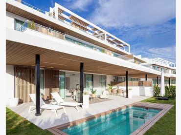 Appartement compact avec piscine à vendre à Río Real - Los Monteros