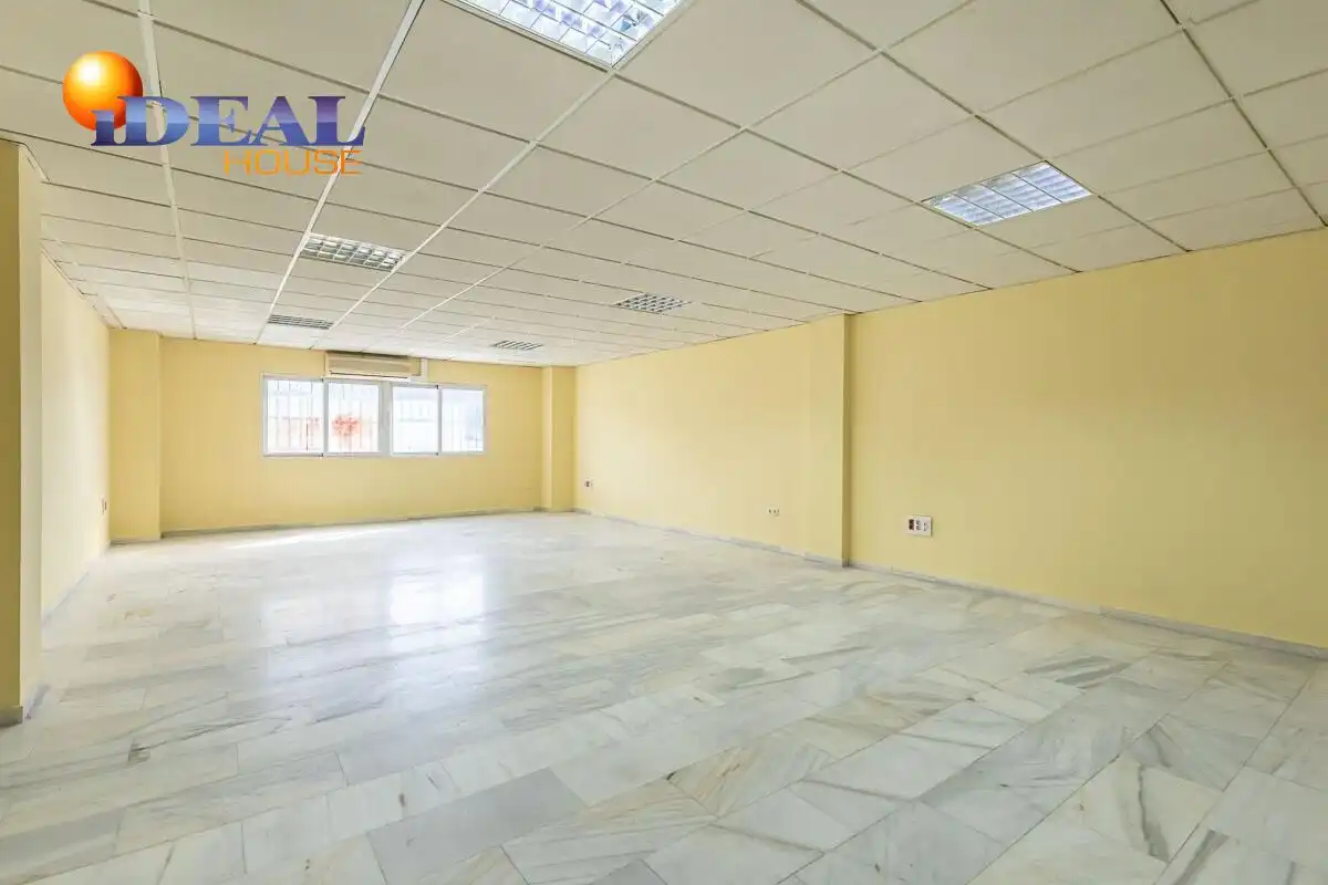 Nau industrial en venda a Avenida JUNCARIL, imagen 10