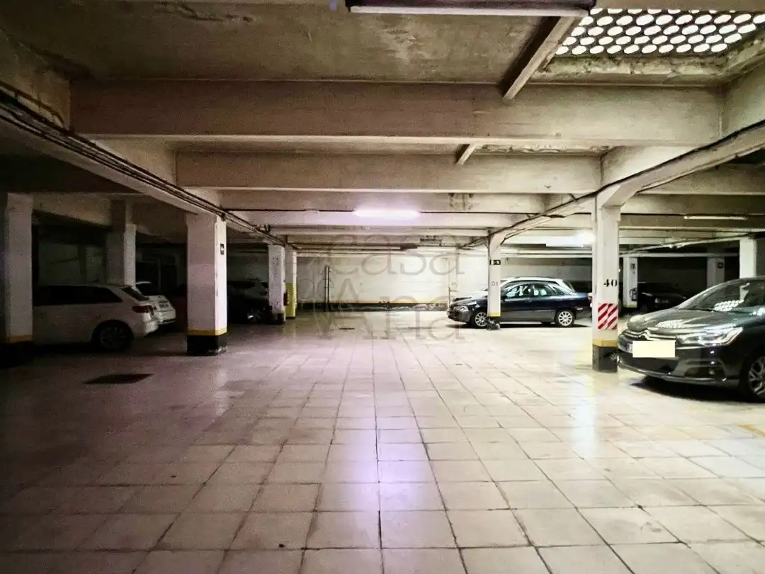 Garaje de alquiler en Rodríguez Arias Kalea, Campuzano